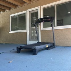 Treadmill 
