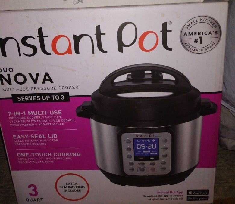 Qt instant Pot Duo Brand new
