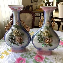 Vase Pair.