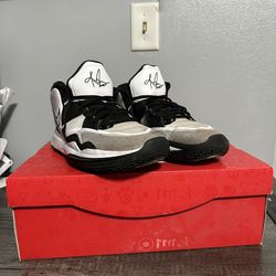 Nike Kyrie Infinity TB Size 11 Mens