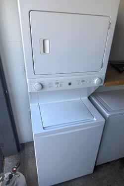 Kenmore washer and gas dryer stackable