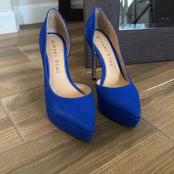 7w Gianni Bini Suede Pumps