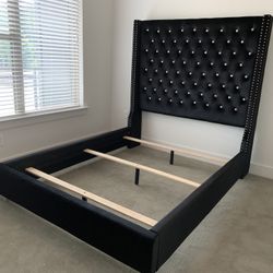 Queen Size Black Velvet Bed w Crystal Buttons 