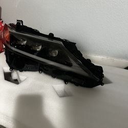 Lexus Style Headlights 