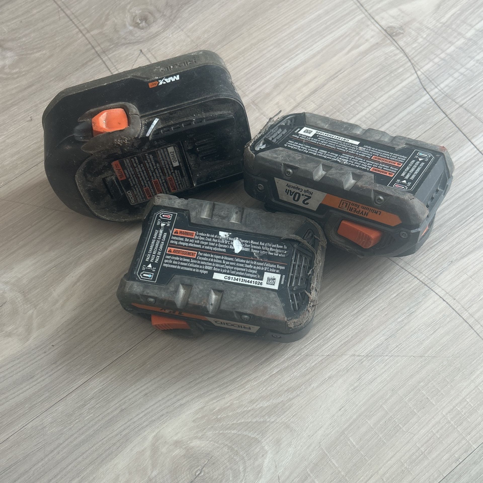 3 RIDGID BATTERY