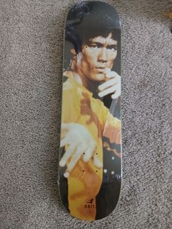 Skateboard