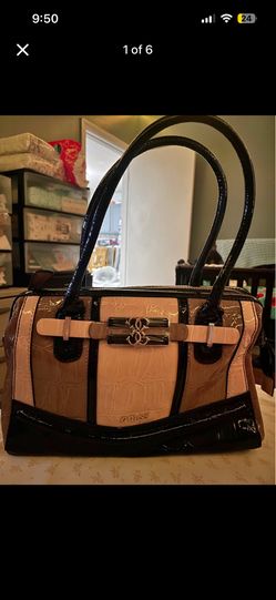 Guess purse