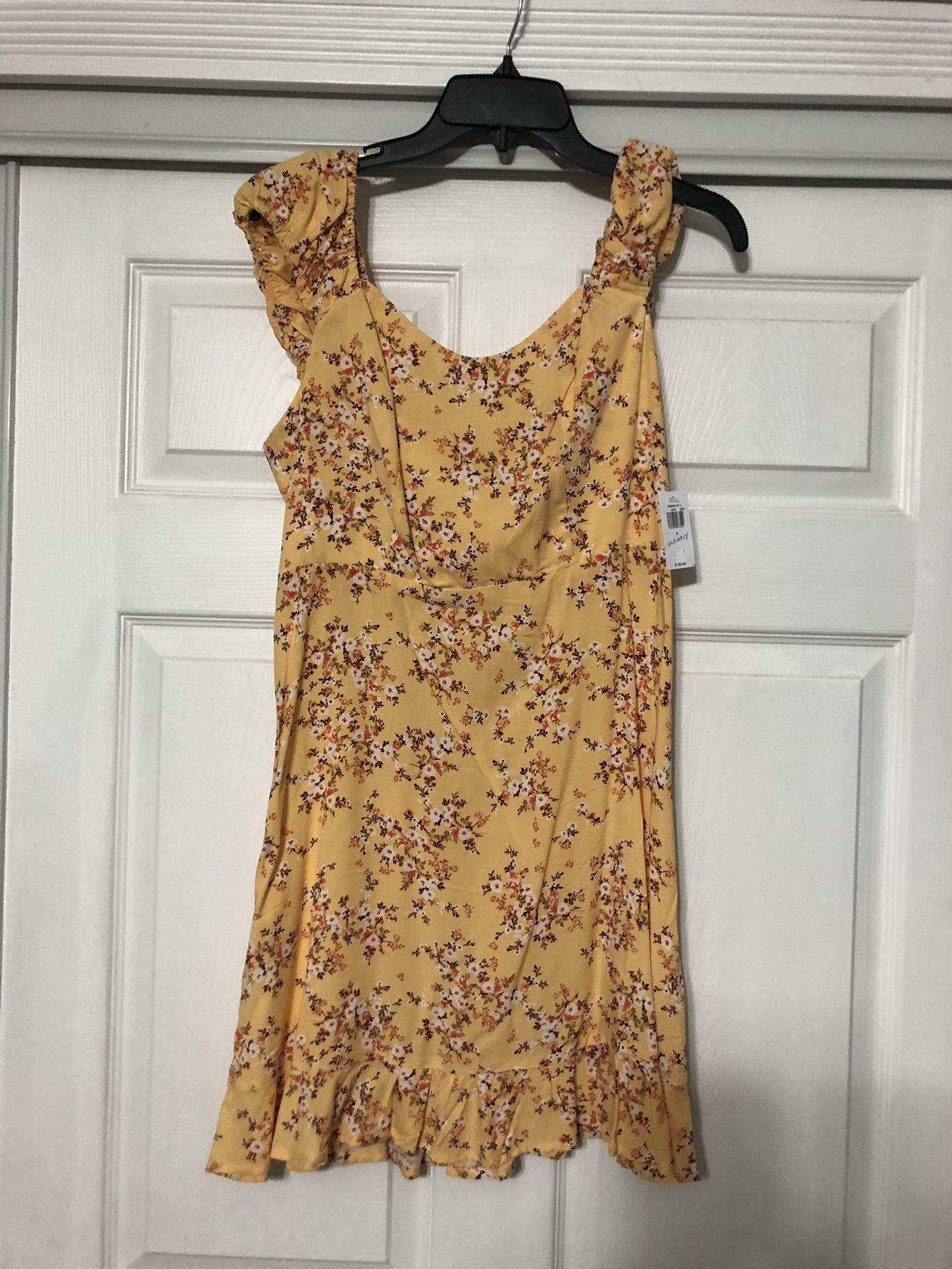 New With Tags Old Navy Sundress 