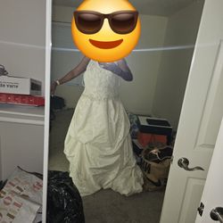 David Bridal Off White Wedding Dress 