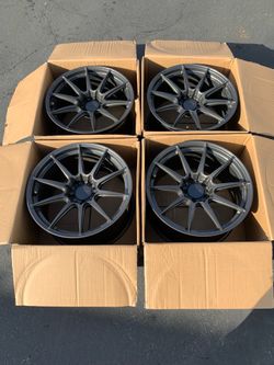 Like New 18” Audi Mercedes BMW Gunmetal Grey TSW Imatra Rotary Forged Wheels 5x112