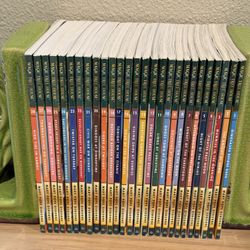 Magic Tree House (#1 Bestseller Chapter Books) 