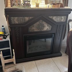 Rough iron with glass tops on both good condition