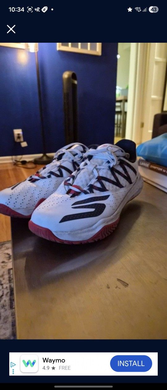 Tennis Shoes- Great For Walking Or Light Workout