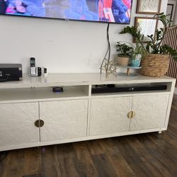 Distressed Tv Stand 