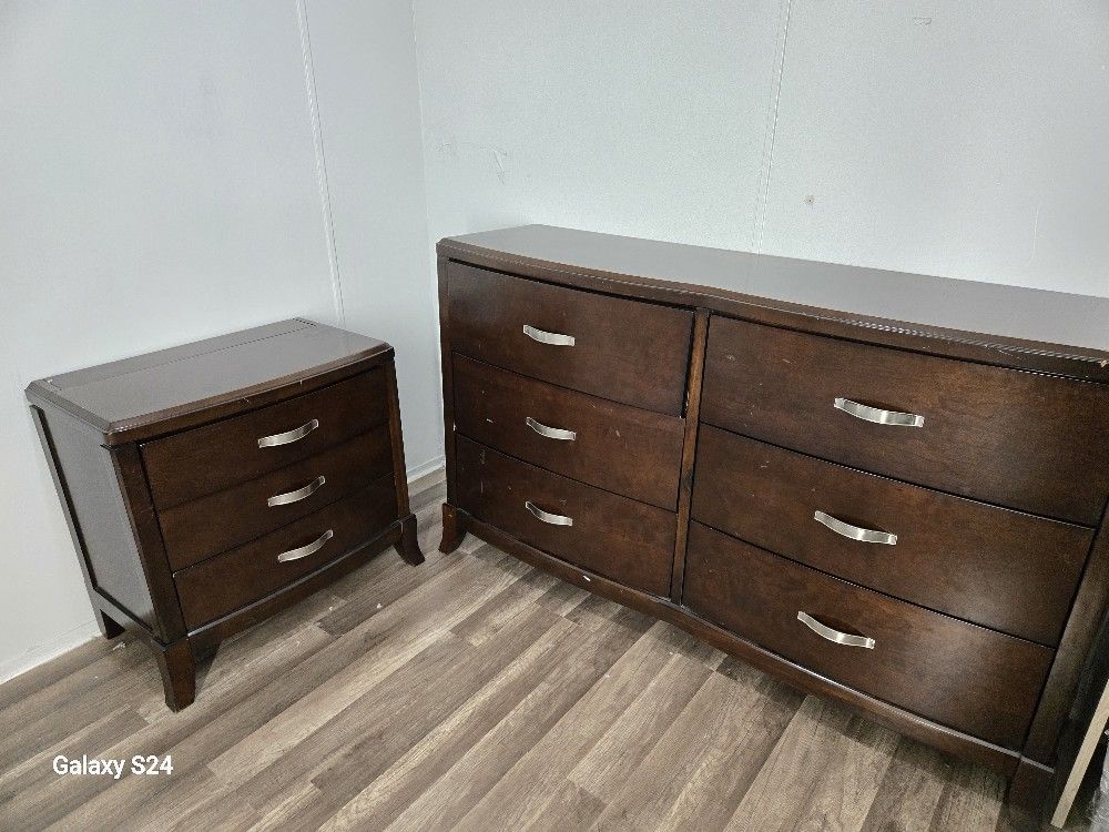 WOOD NIGHTSTAND AND DRESSER