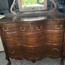Antique Dresser With Mirror 