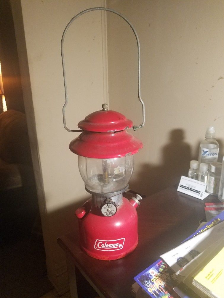 Collectible Vintage Coleman Lantern
