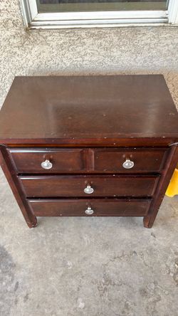Night stand
