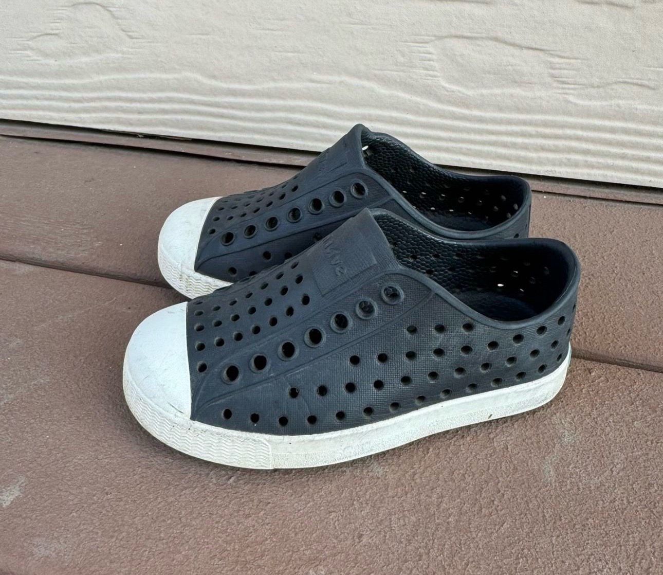 Toddler Size 8 Native Shoes