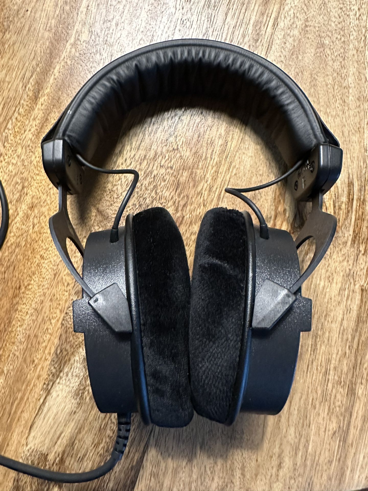 Beyerdynamic DT 990 PRO Limited Edition 250 OHM