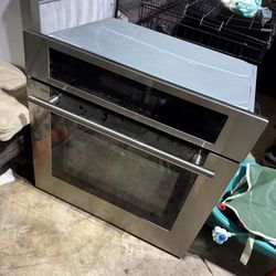 Kova Select Wall Oven & Hood
