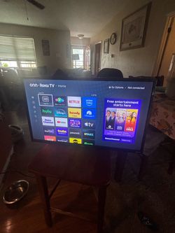 ONN Roku Smart TV Flat Screen
