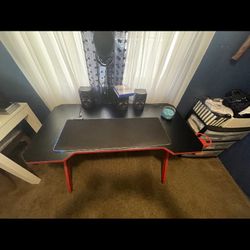 Gaming Table With LED Mate Light 