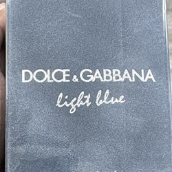 Dolce&Gabbana Light Blue Eau de Toilette Spray 4.2 fl oz Regular Size
