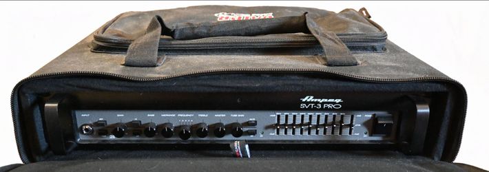 Ampeg SVT-3 Pro Bass Amp