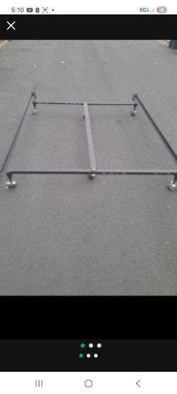 HEAVY DUTY QUEEN SIZE METAL RAILS / FRAME