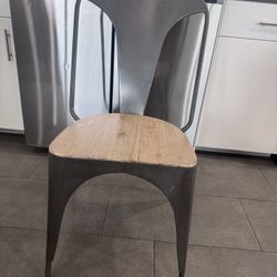 Five (5) Dining room Chairs 