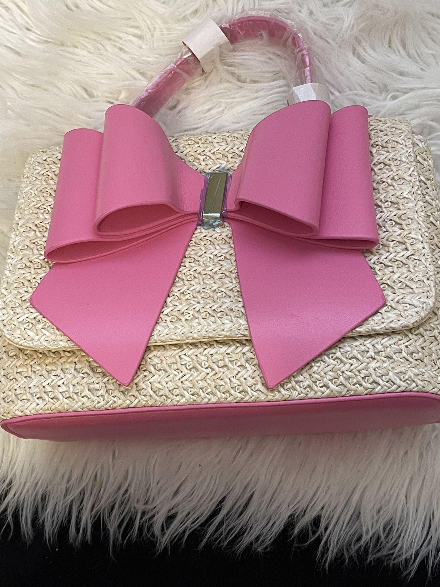 Pink Bow 🎀 Purse 