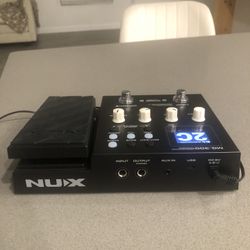 Pedal Nux MG-300