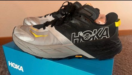 HOKA Speedgoat 7 Trail-Running Shoes - Men's. Size 12