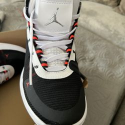 Jordan 💯 Original Size 11 Usa 