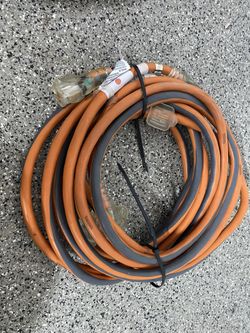 Extension cord Ridgid 14/3. 25’ multi outlets