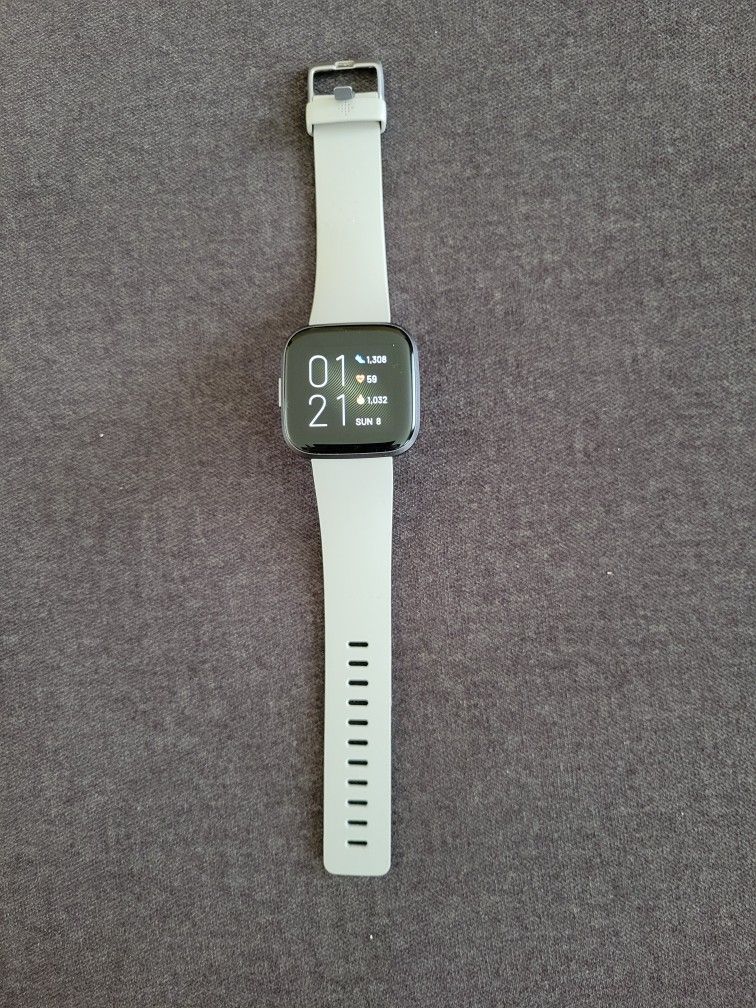 Fitbit Versa 2