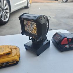 1800 HD metal frame  lumen spot light battery adaptor can be use with dewalt or milwaukee battery 
