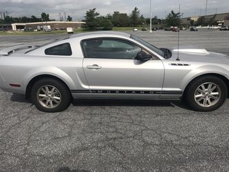 2006 Ford Mustang only 70,000 miles