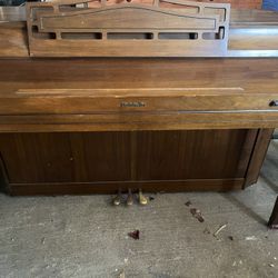 Baldwin Piano