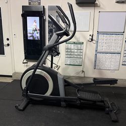 ProForm Carbon EX Elliptical – Very Good Condition 💪