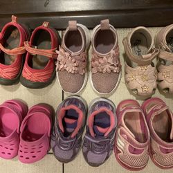 Toddler Girls Shoes Size 5-6 (age 1-2years Old)