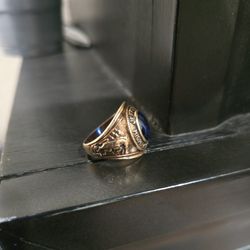 10 K. Gold  High School 