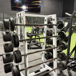 Elite Gym Collector Alert: Complete Ivanko Barbell Set + Brand New Hammer Strength Rack 💥 