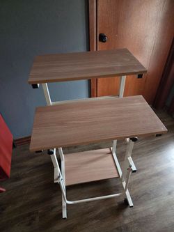 Standing desk