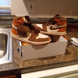 Women's Air Jordan 1 Retro Hi Og 