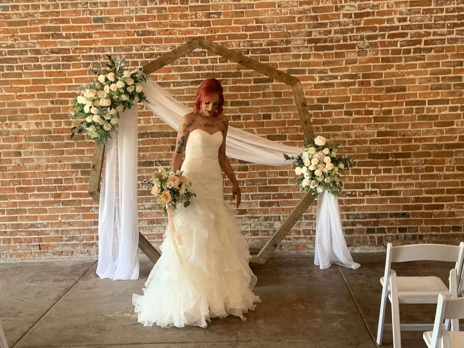David bridals Wedding Dress 