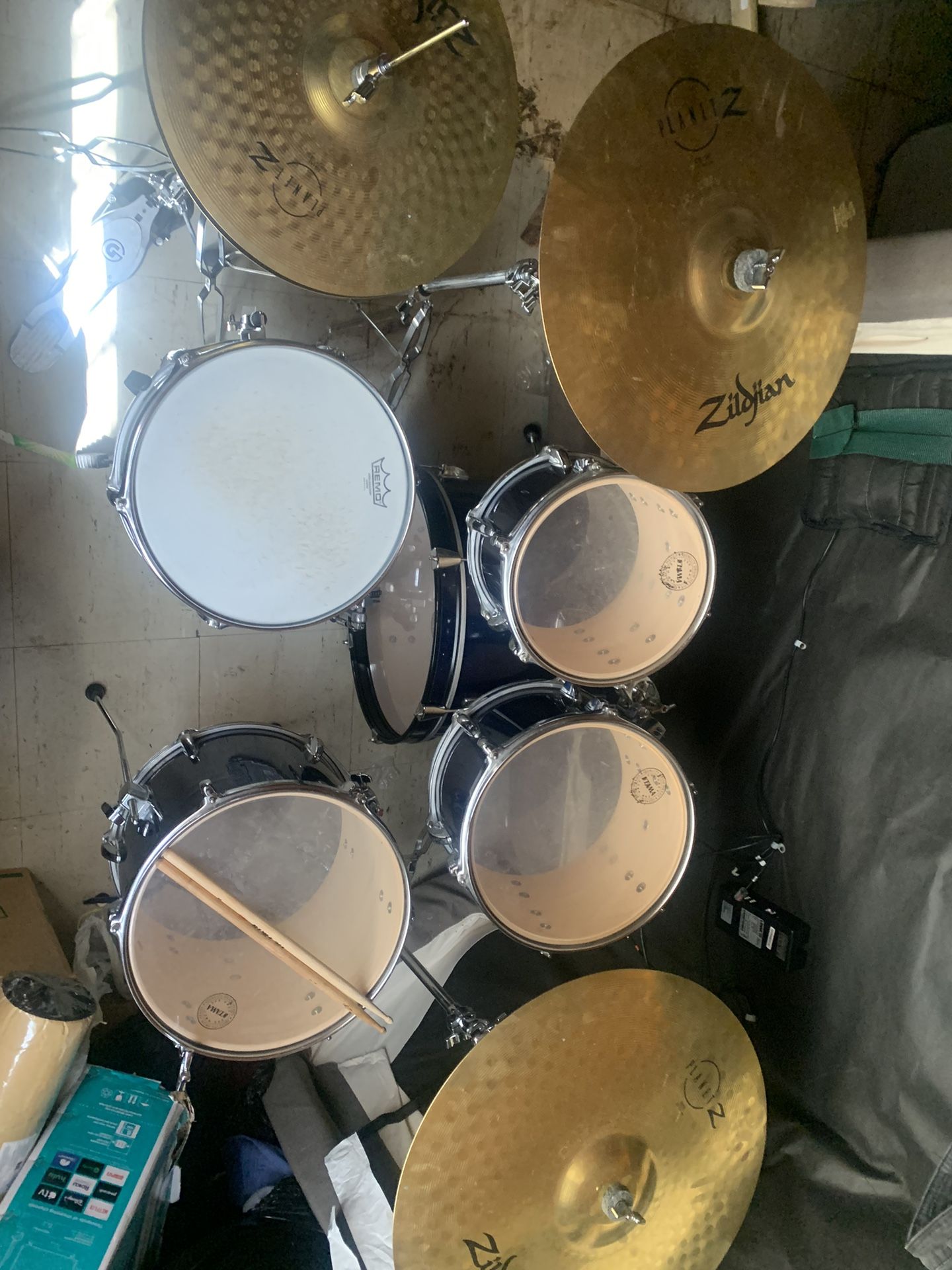 Tama Drum Set