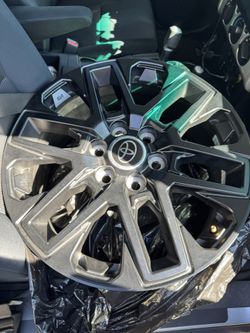 2020 Toyota Tundra Wheels