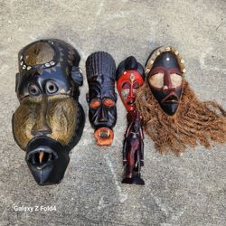 Original AFRICAN MASK HANCRAFTED FROM GHANA